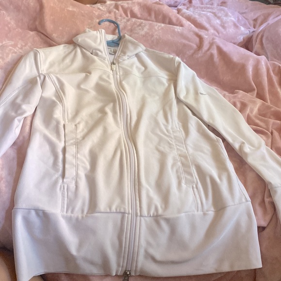 Nike sweater - Picture 2 of 2